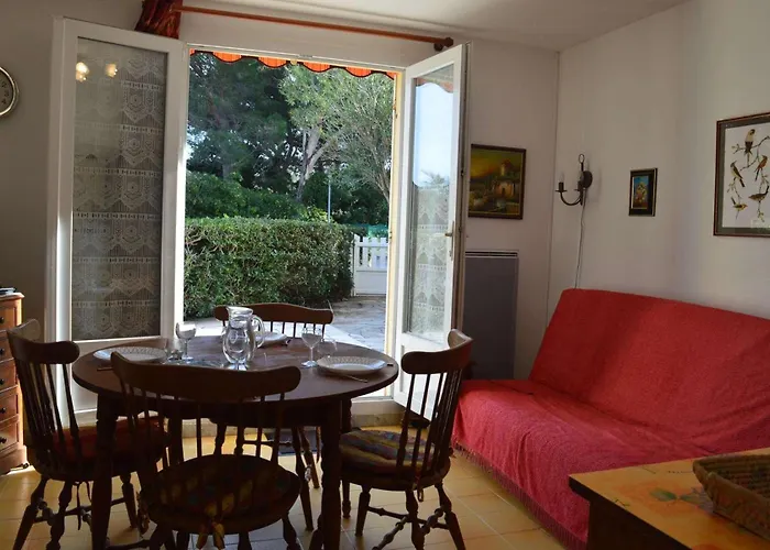 Ca270-410 2 Pieces Personnes Au Rez De Jardin A Cavalaire-sur-Mer