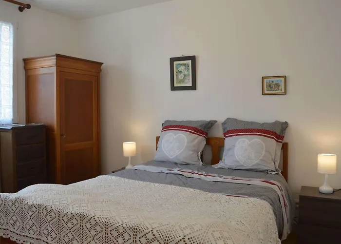 Ca270-410 2 Pieces Personnes Au Rez De Jardin A *