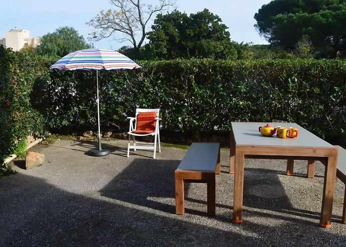 Ca270-410 2 Pieces Personnes Au Rez De Jardin A Appartement Cavalaire-sur-Mer